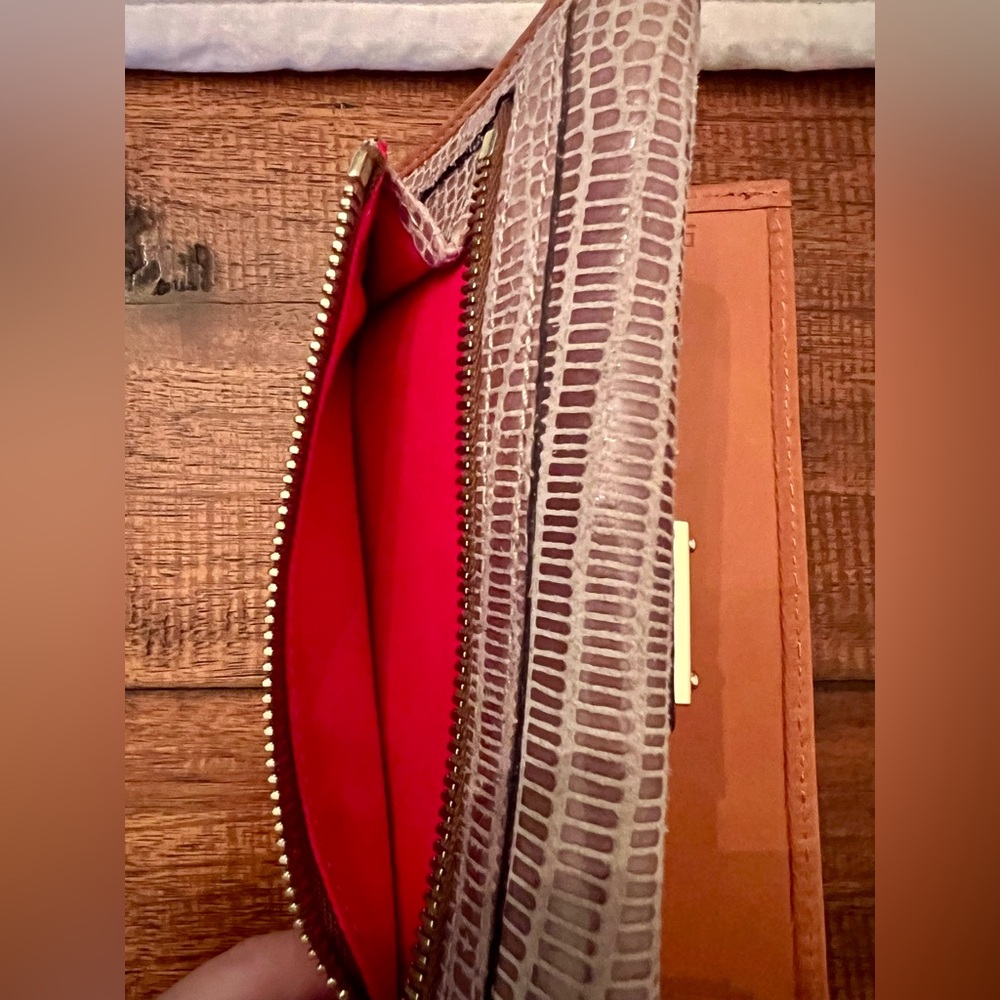 Dooney & Bourke | Snake Embossed Wallet - Picture 8 of 9